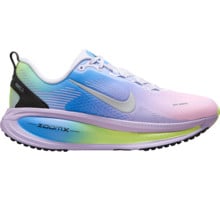 Nike VOMERO 18 LÖPARSKOR Flerfärgad