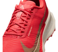 Nike ACG ULTRAFLY TRAIL 2 Röd