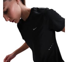 Nike SWIFT DRI-FIT SHORT SLEEVE LÖPAR T-SHIRT Svart