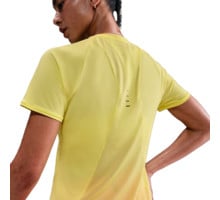 Nike SWIFT DRI-FIT SHORT SLEEVE LÖPAR T-SHIRT Gul