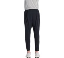 New Balance ATHLETICS RUN JOGGER LÖPARBYXOR Svart