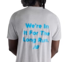 New Balance RC ESSENTIAL GRAPHIC T-SHIRT Grå