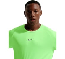 Nike STRIDE AERO-FIT RUNNING LÖPARTSHIRT Grön