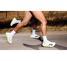 ON LIGHTSPRAY CLOUDMONSTER 3 HYPER LÖPARSKOR Gul