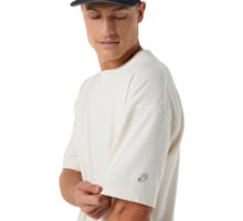 Asics ASICS TRACK CLUB HERITAGE RELAXED TEE LÖPARTSHIRT Beige