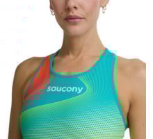 Saucony ENDORPHIN CROP TOP LÖPARLINNE Flerfärgad