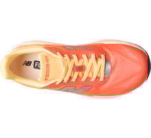 New Balance FUELCELL REBEL V5 LÖPARSKOR Orange