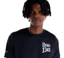 New Balance NYC MARATHON ATHLETICS GRAPHIC T-SHIRT Svart