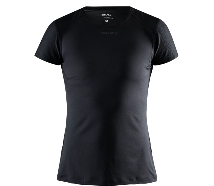 Craft ADV Essence SS Slim Tee W T-shirt Svart