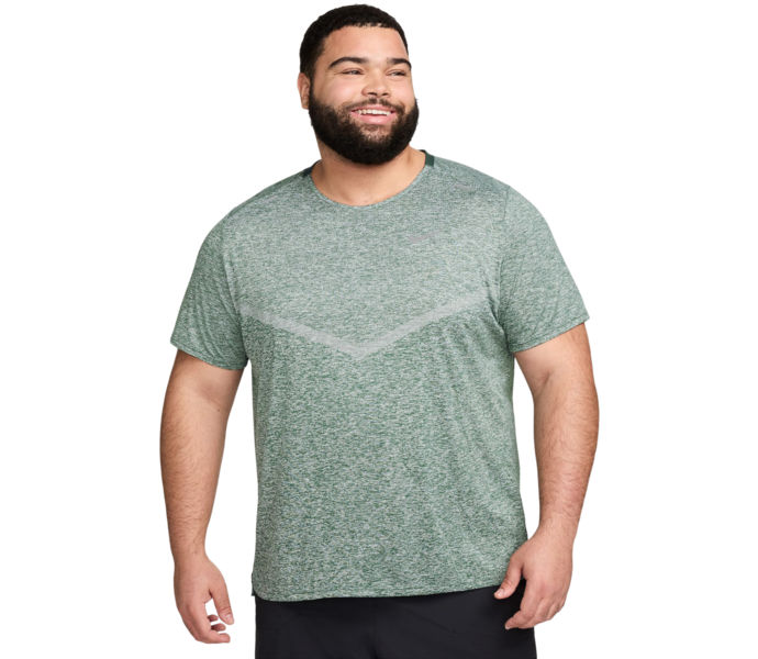 Nike Rise 365 M Running t-shirt Grön