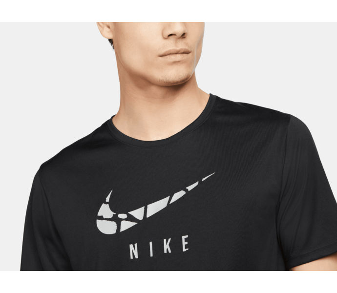 Nike Dri-FIT Run Division träningst-shirt Svart