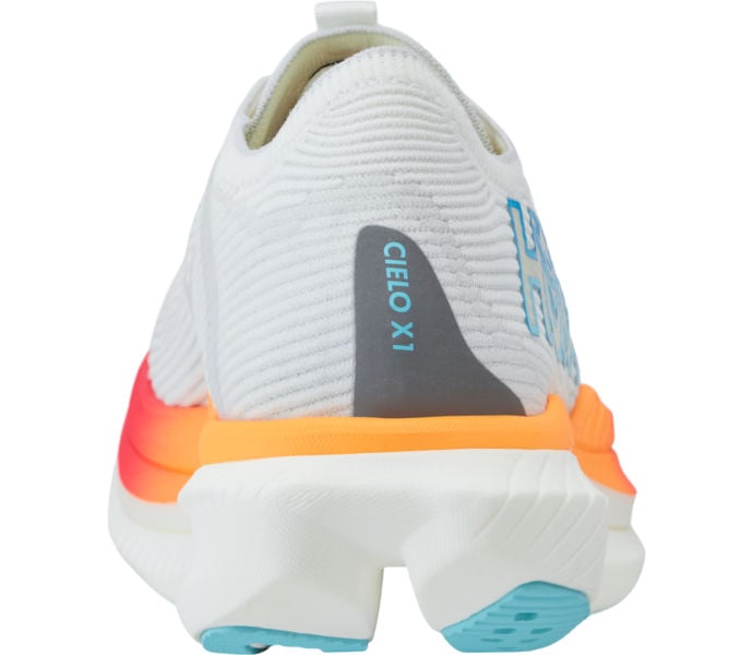 HOKA ONE ONE CIELO X1 KOLFIBERSKOR Vit