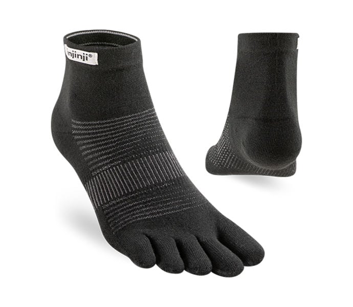Injinji RUN LIGHTWEIGHT MINI CREW TÅSTRUMPOR Svart