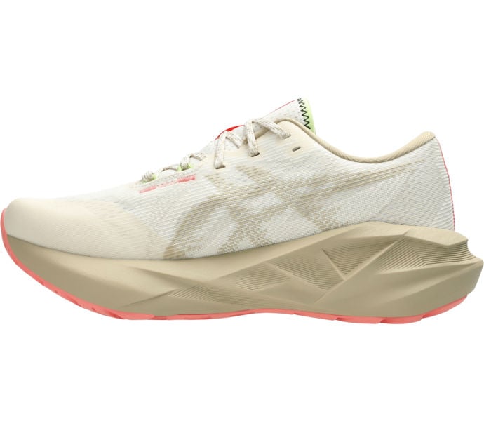 Asics NOVABLAST 5 TR LÖPARSKOR Beige