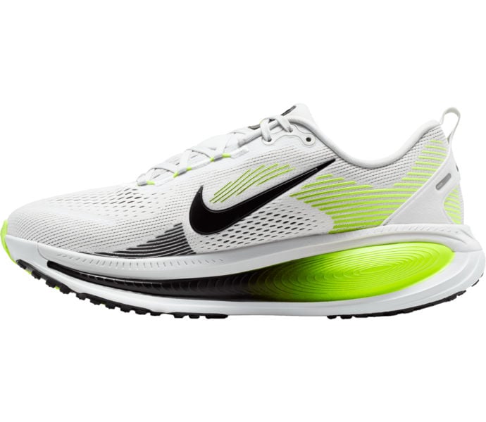 Nike VOMERO 18 LÖPARSKOR Vit