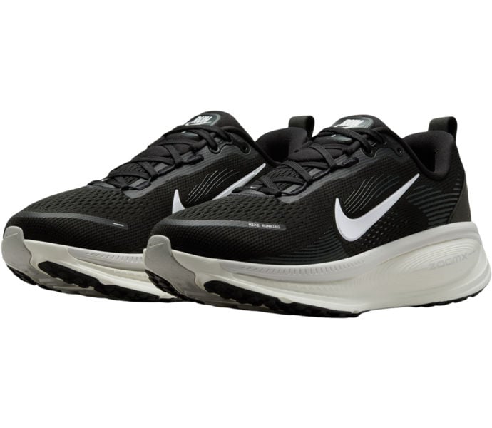 Nike VOMERO 18 LÖPARSKOR Svart