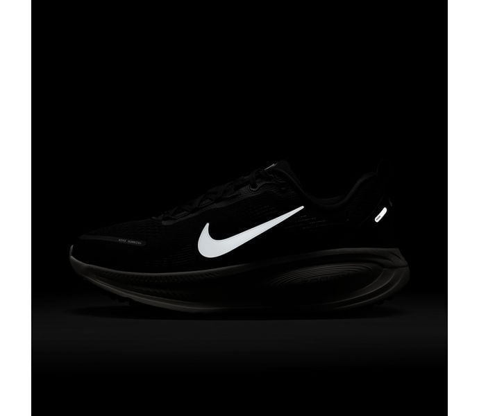 Nike VOMERO 18 LÖPARSKOR Svart