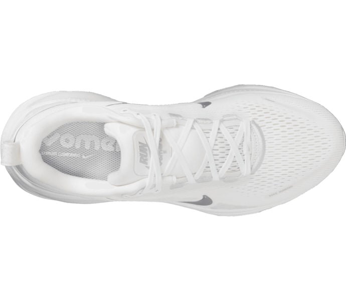 Nike VOMERO 18 LÖPARSKOR Vit