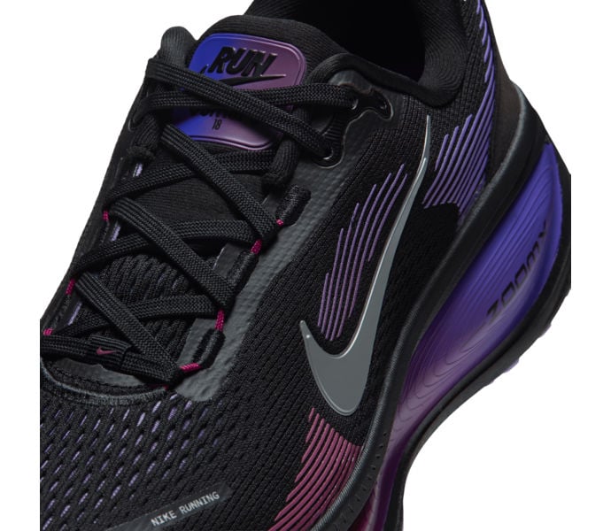 Nike VOMERO 18 LÖPARSKOR Svart