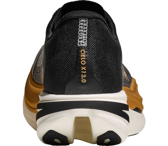 HOKA ONE ONE CIELO X1 2.0 KOLFIBERSKOR Guld