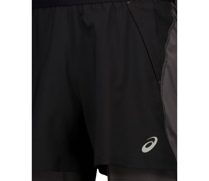 Asics ROAD 2-IN-1 5 TUM LÖPARSHORTS Svart
