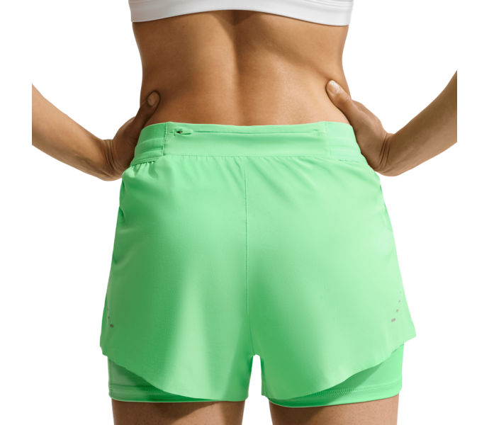Nike SWIFT MID-RISE DRI-FIT 2IN1 LÖPARSHORTS Grön