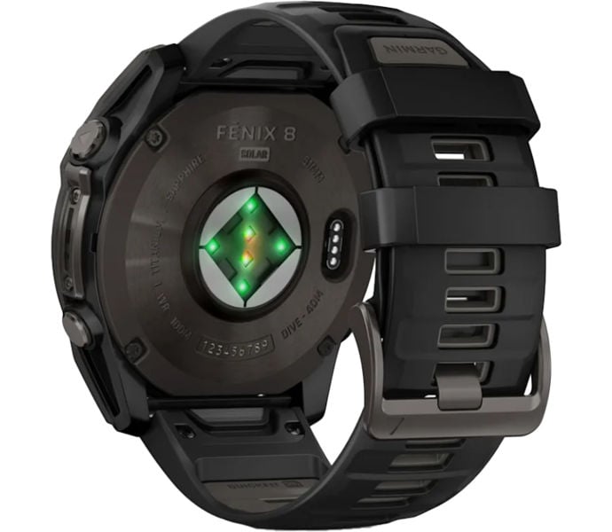 Garmin FENIX 8 SAPPHIRE SOLAR SPORTKLOCKA Svart