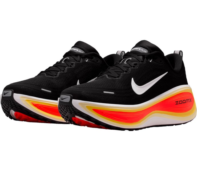 Nike VOMERO PLUS LÖPARSKOR Svart