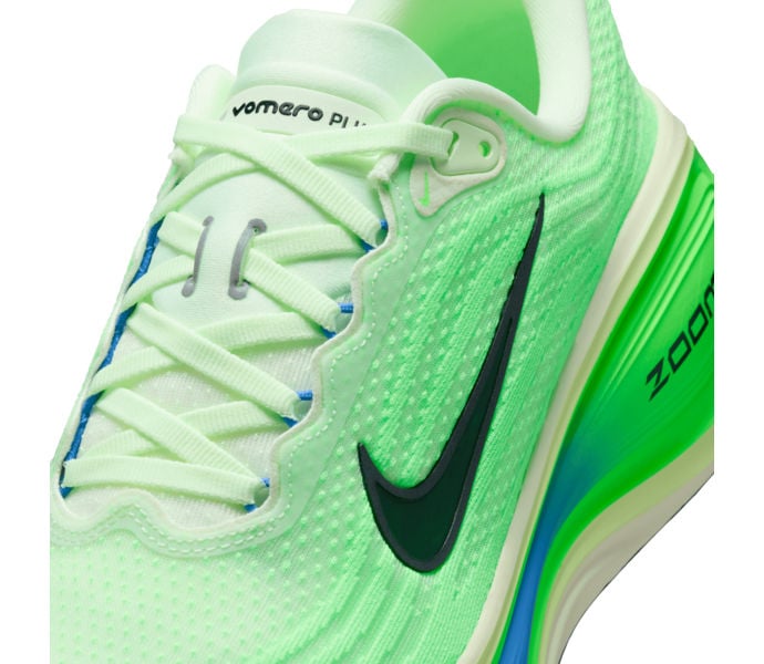 Nike VOMERO PLUS LÖPARSKOR Grön