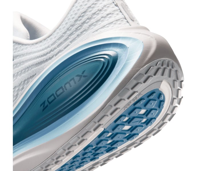 Nike VOMERO PLUS LÖPARSKOR Vit