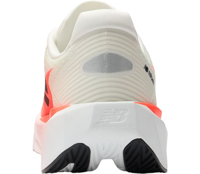 New Balance FUELCELL REBEL V5 LÖPARSKOR Orange