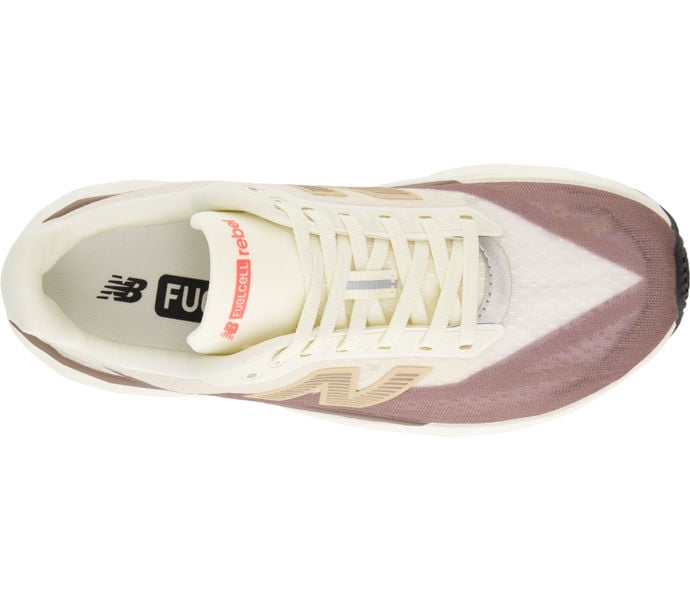 New Balance FUELCELL REBEL V5 LÖPARSKOR Beige