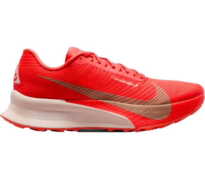 Nike ACG ULTRAFLY TRAIL 2 Röd