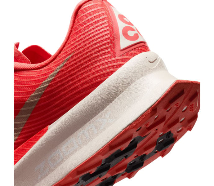 Nike ACG ULTRAFLY TRAIL 2 Röd