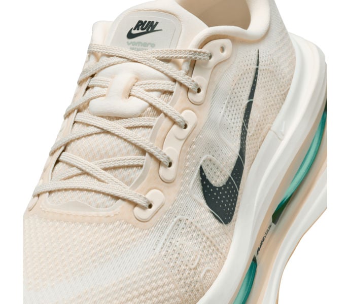 Nike VOMERO PREMIUM LÖPARSKOR Beige