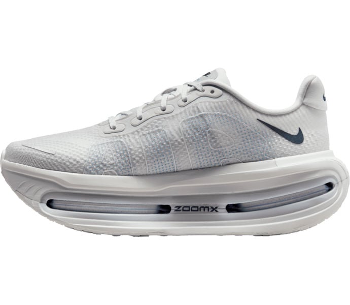 Nike VOMERO PREMIUM LÖPARSKOR Vit