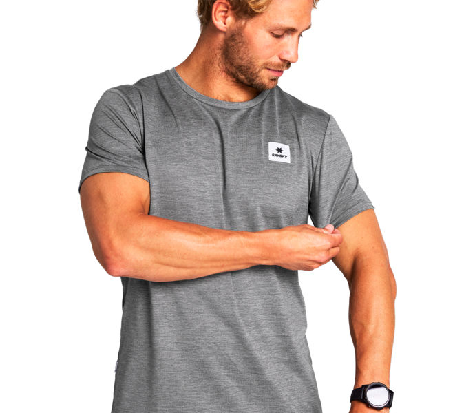 SAYSKY STATEMENT PACE T-SHIRT LÖPARTRÖJA Grå