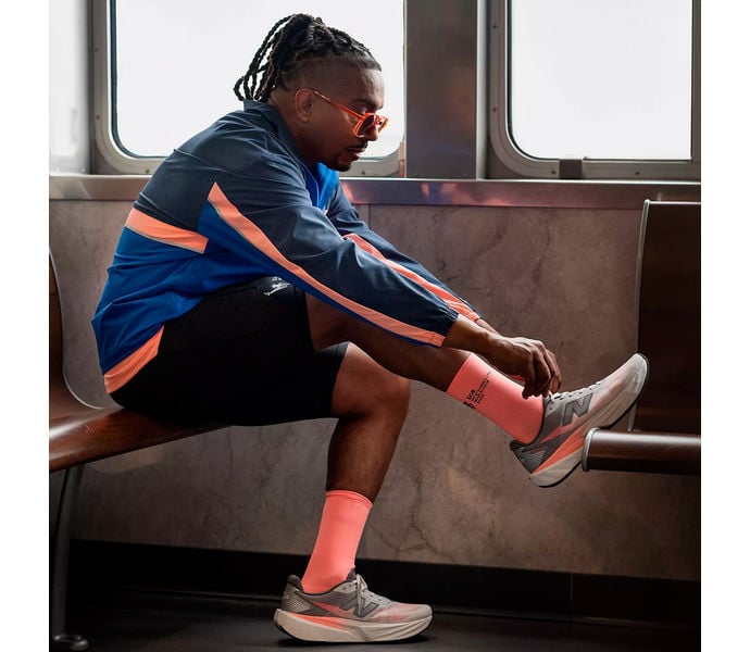 New Balance FUELCELL REBEL V5 LÖPARSKOR Orange