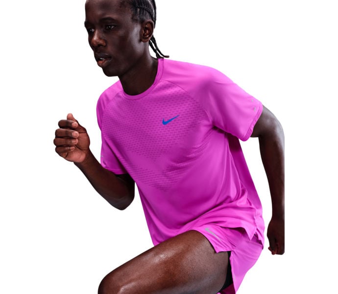 Nike ENERGY STRIDE SS TOP LÖPARTSHIRT Lila