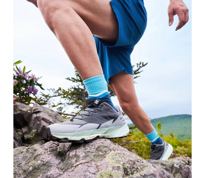 Feetures TRAIL MAX CUSHION MINI CREW LÖPARSTRUMPA Blå