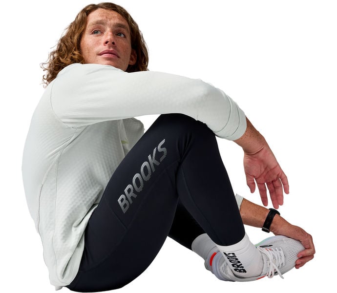 Brooks MOMENTUM THERMAL TIGHT 2.0 LÖPARTIGHTS Svart