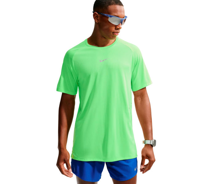 Nike STRIDE AERO-FIT RUNNING LÖPARTSHIRT Grön