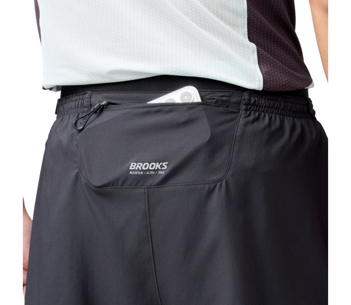 Brooks CASCADIA 5'' SHORT LÖPARSHORTS Svart