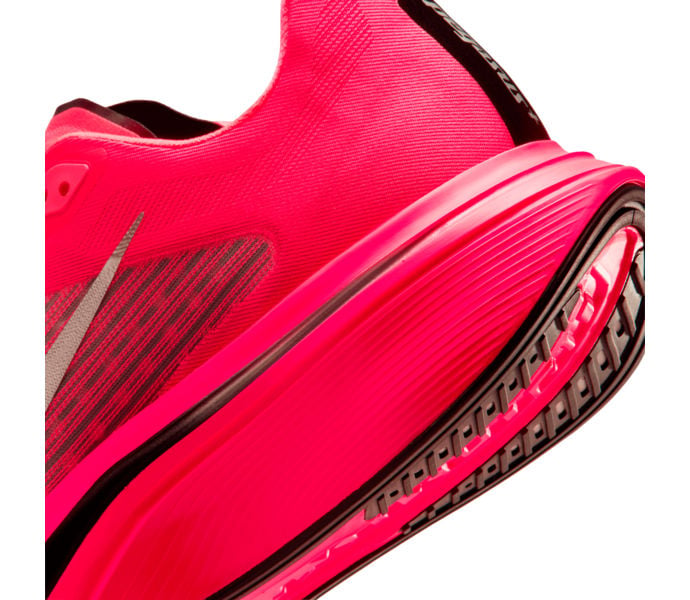 Nike PEGASUS PLUS 2 LÖPARSKOR Röd
