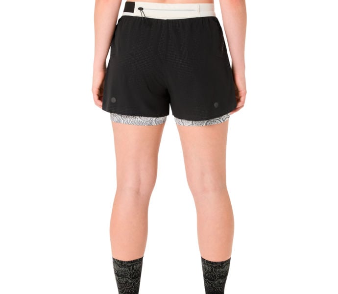 Asics LIMITED SERIES METARUN SPLIT SHORT LÖPARSHORTS Svart