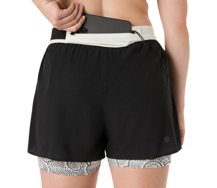 Asics LIMITED SERIES METARUN SPLIT SHORT LÖPARSHORTS Svart