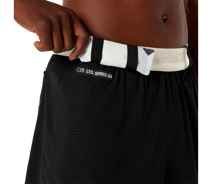 Asics LIMITED SERIES METARUN 4'' 2 IN 1 SHORT LÖPARSHORTS Svart