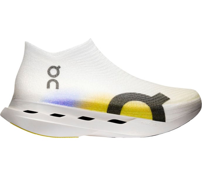 ON CLOUDBOOM STRIKE LS KOLFIBERSKOR Flerfärgad