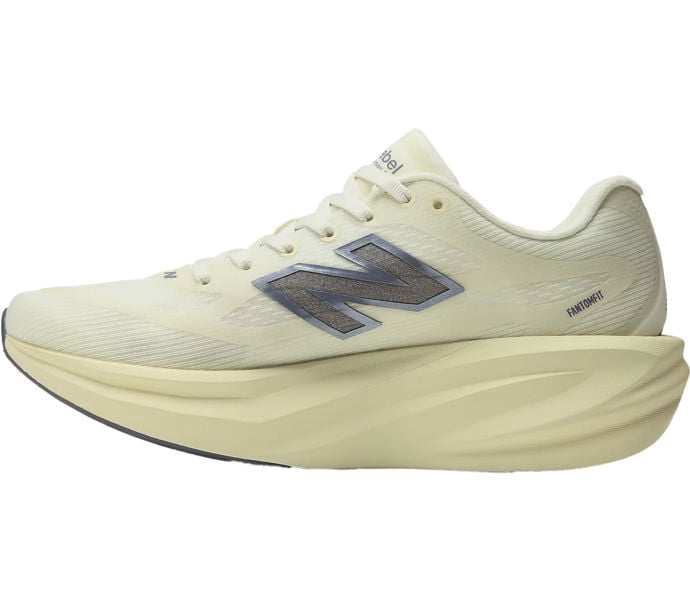 New Balance SUPERCOMP REBEL V1 LÖPARSKOR Gul